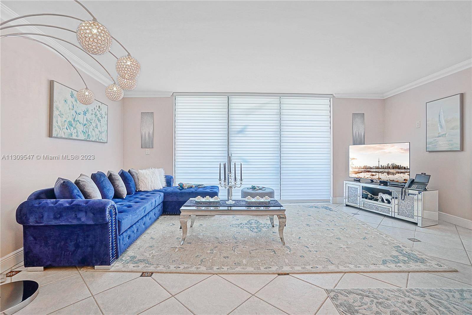Gorgeous furnished unit with side views to the bay.