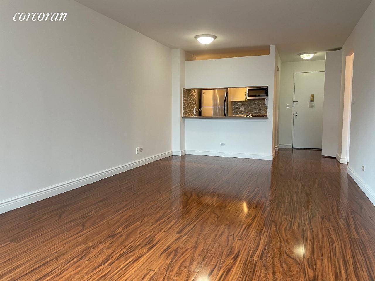 Bright oversized one bedroom in South Battery Park !