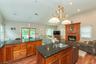 Kitchen High Cealings/granite