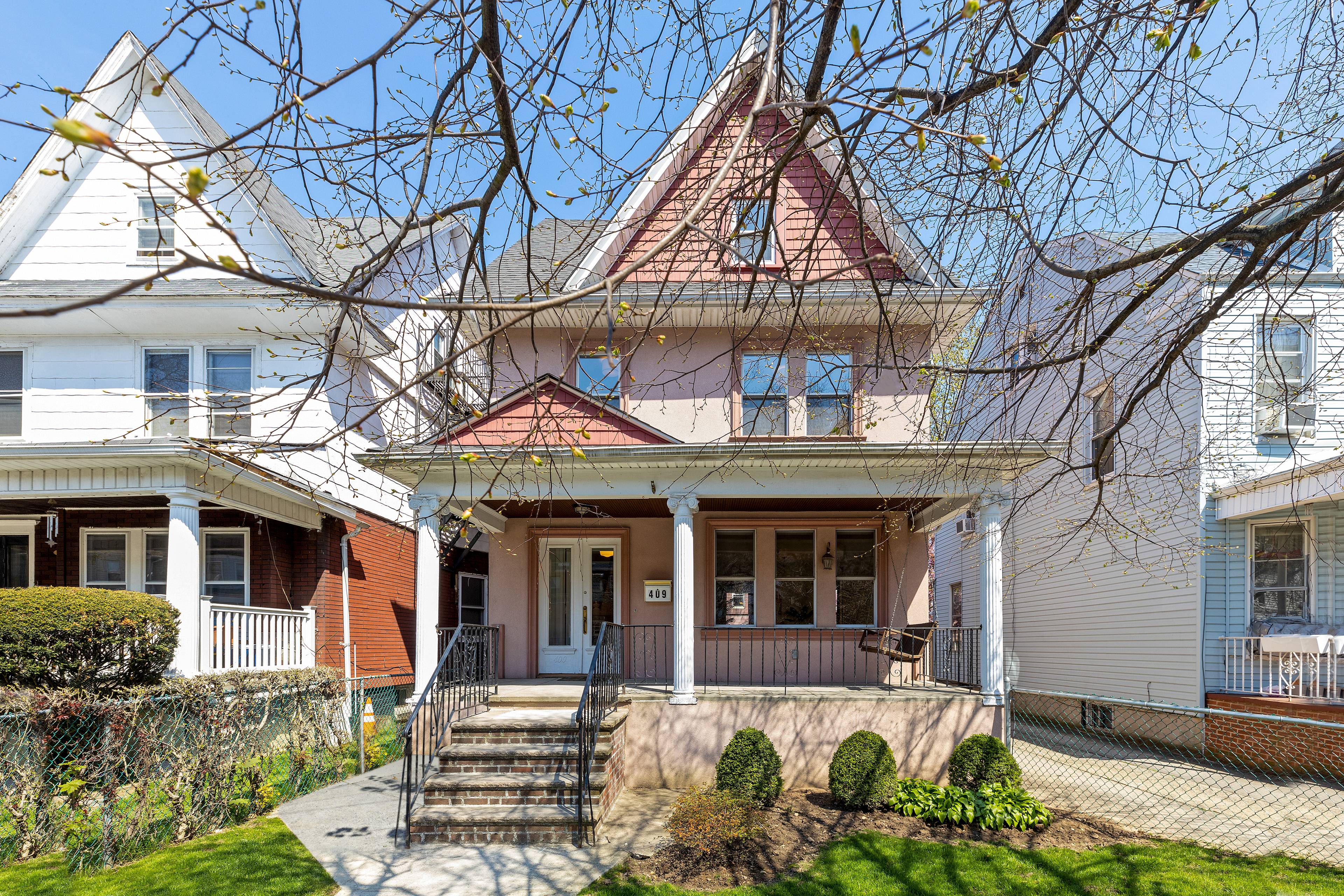 Kensington Jewel. This lovely single family home is filled with light, space and beauty.
