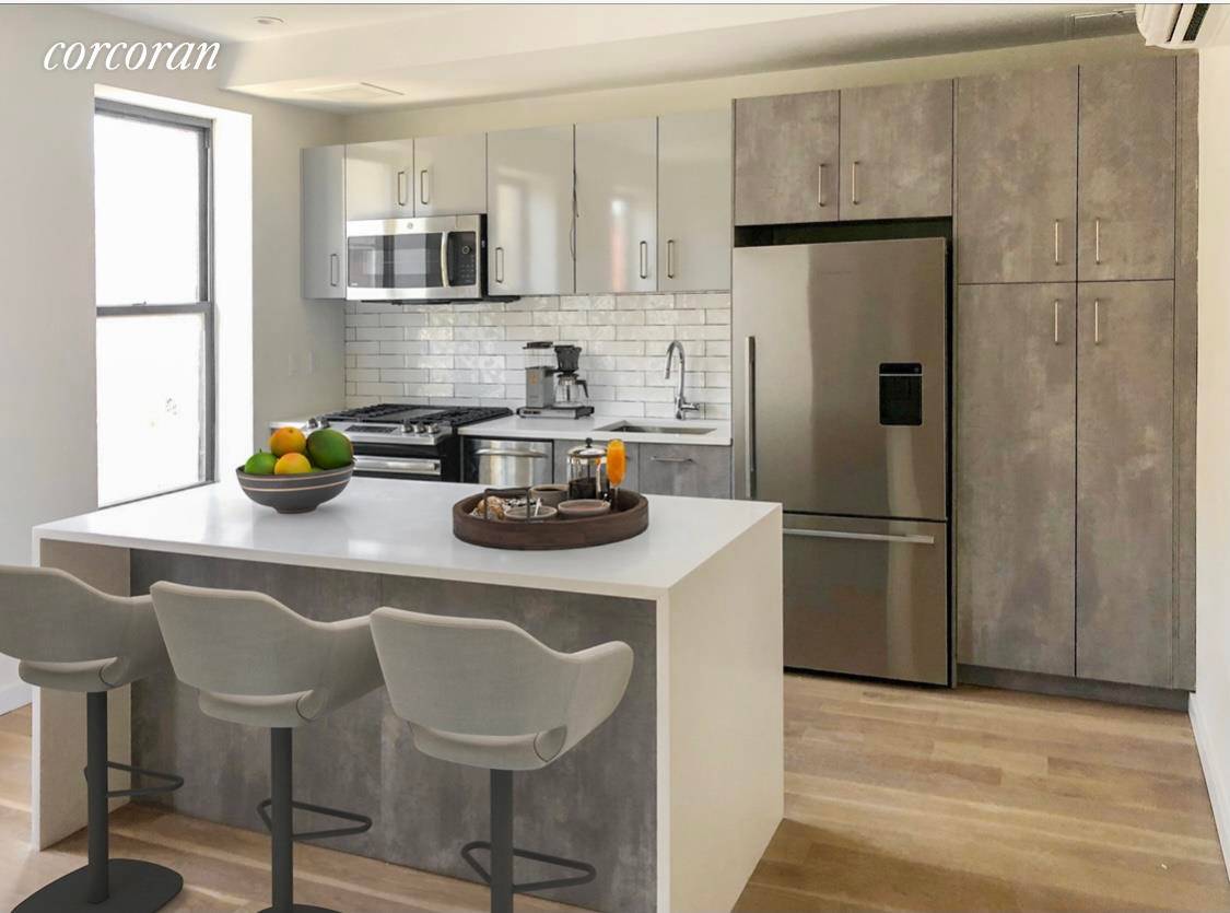 Welcome home to this alluring 2 bedroom nestled perfectly in the heart of Park Slope.