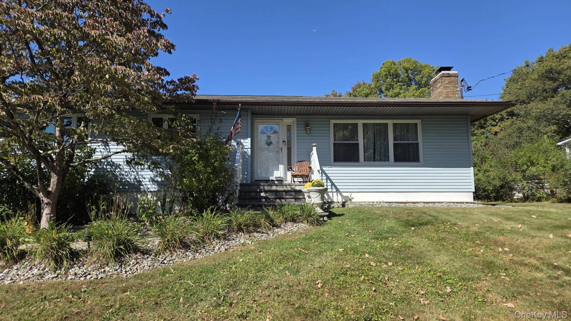 Welcome to 116 Edgehill Drive, a pristine ranch residence offering over 2500 square feet of living space.