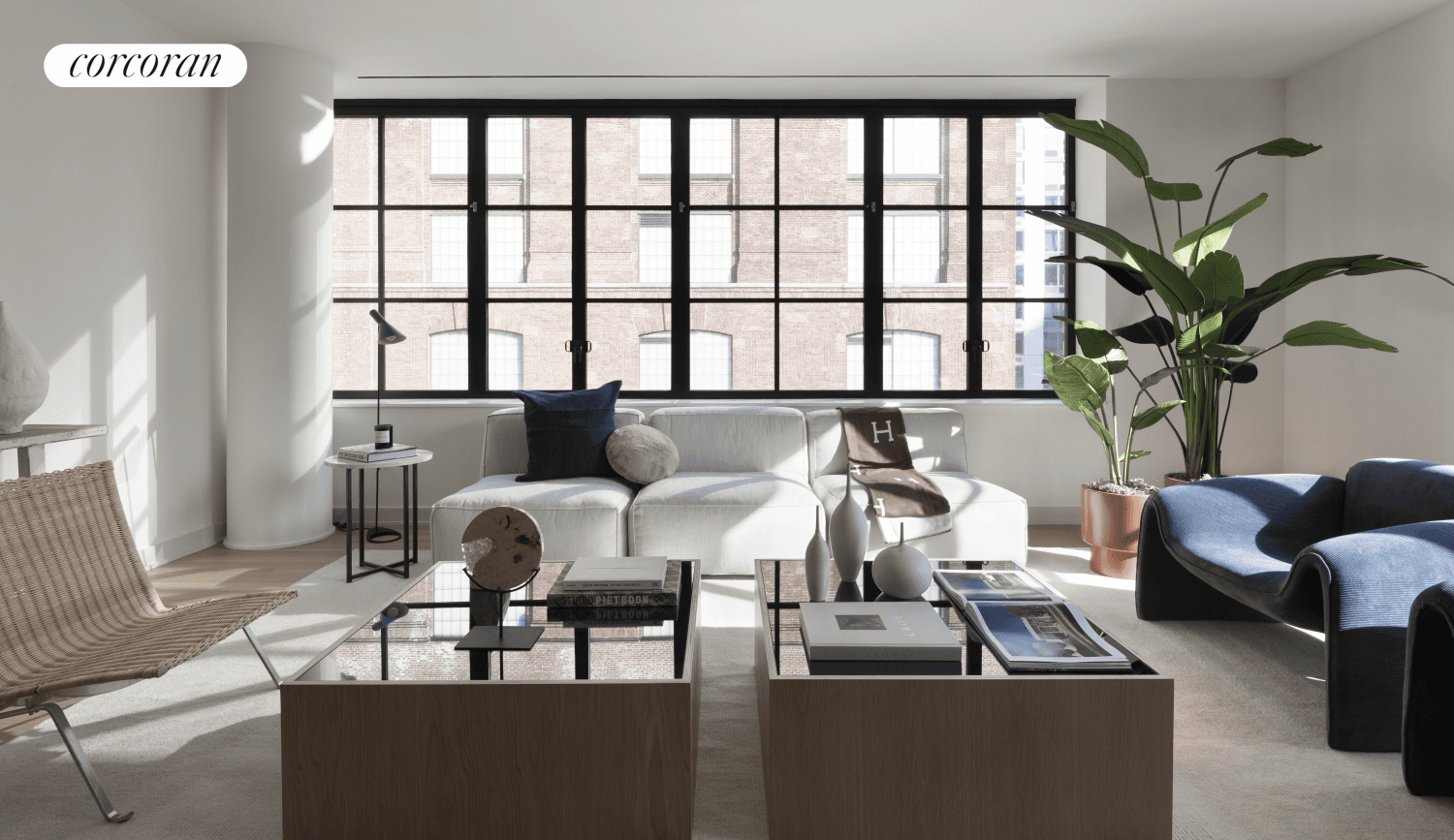 Introducing Five Five Zero, a new West Chelsea condominium boasting 19 exceptional 3 and 4 bedroom units of unparalleled craftsmanship.