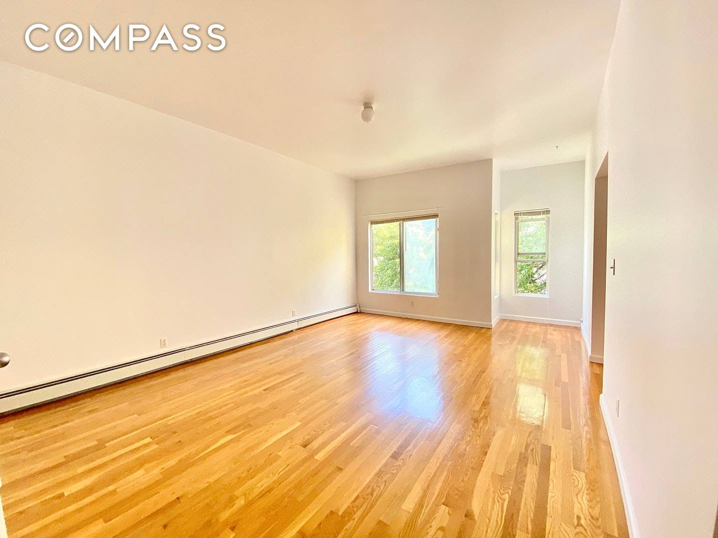 Sunny 1BR on the top floor of a beautifully renovated carriage house in Clinton Hill.