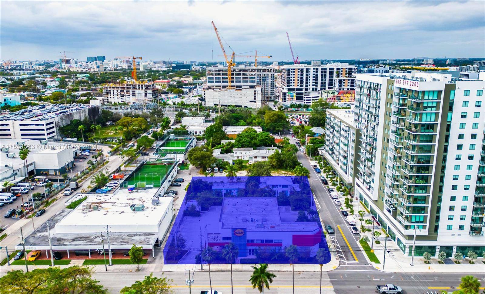 We are proud to exclusively present a newly packaged covered land assemblage in the high demand lower NE 2nd Avenue quadrant of Edgewater, just north of the Arts Entertainment District ...