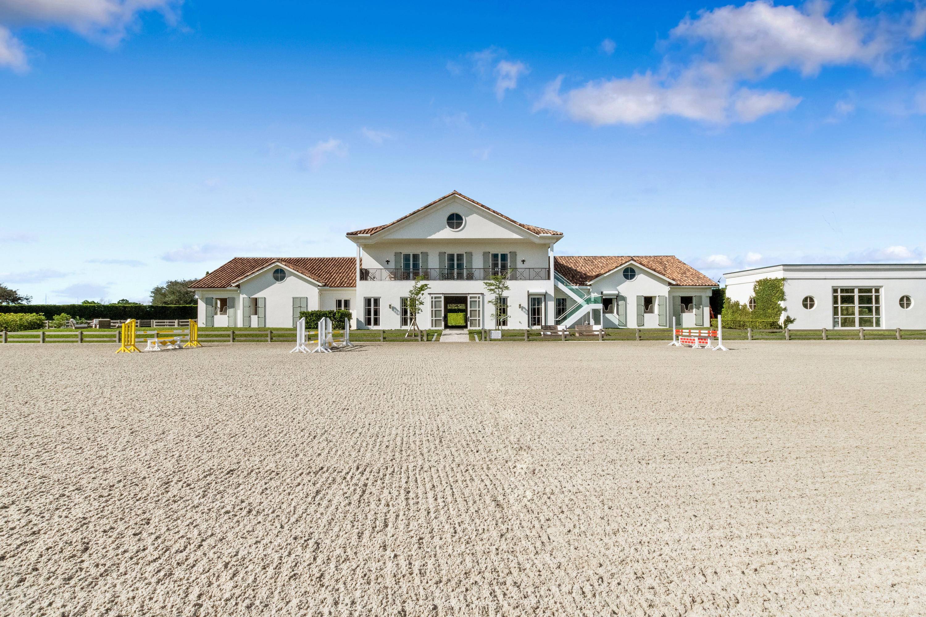 Sunnyland Lane is a beautiful equestrian oasis nestled perfectly on 5.