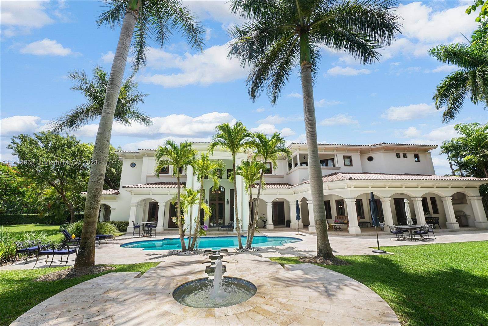 Welcome to Villa di Vista, an exquisite masterpiece in Pinecrest, FL.