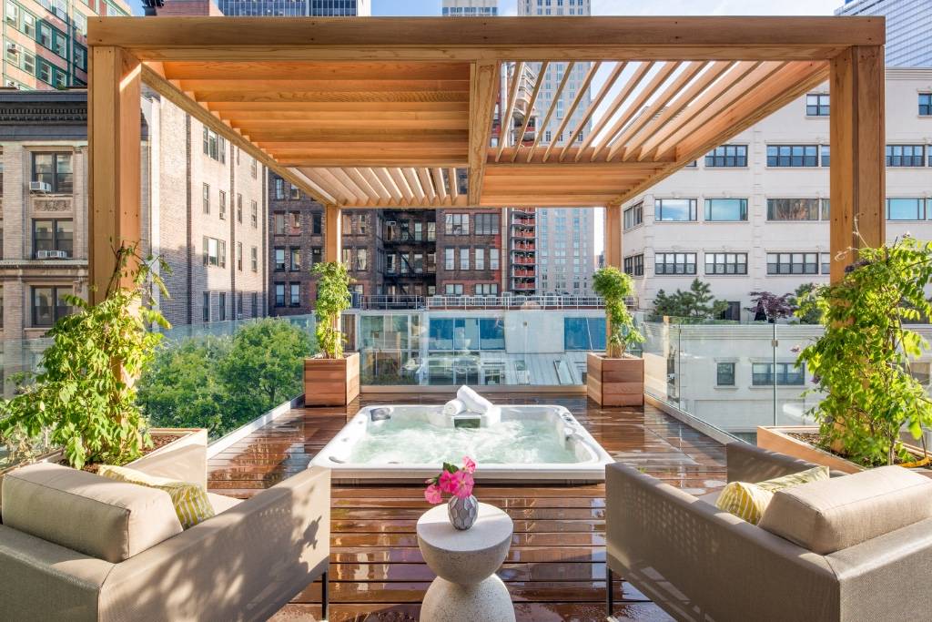 Triplex TriBeCa Penthouse with Private Jacuzzi Rooftop !
