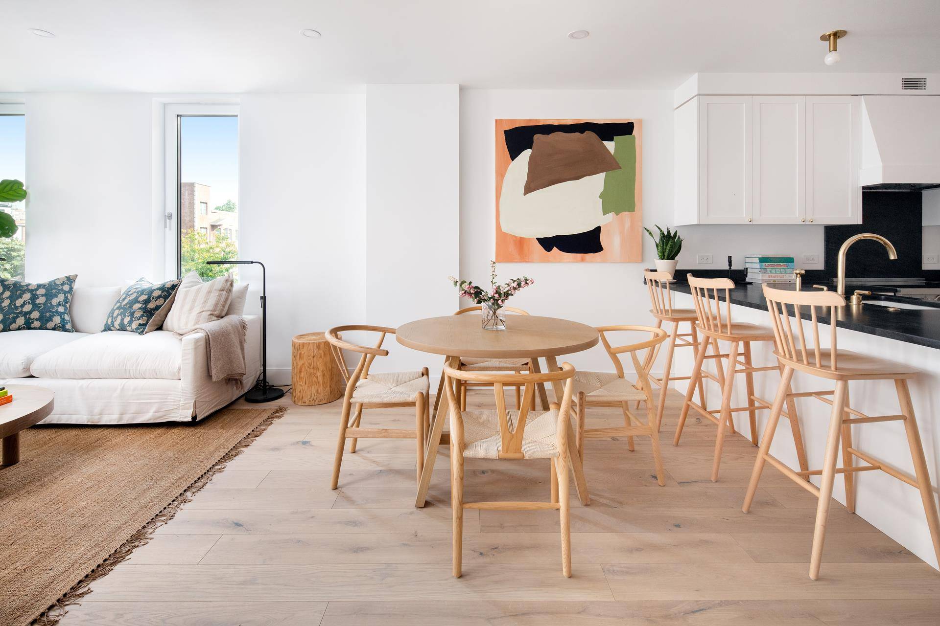 Enjoy contemporary Park Slope living at its finest in this expansive three bedroom, two bathroom home at The Butler Collection's 350 Butler Street a groundbreaking new condominium from The Brooklyn ...