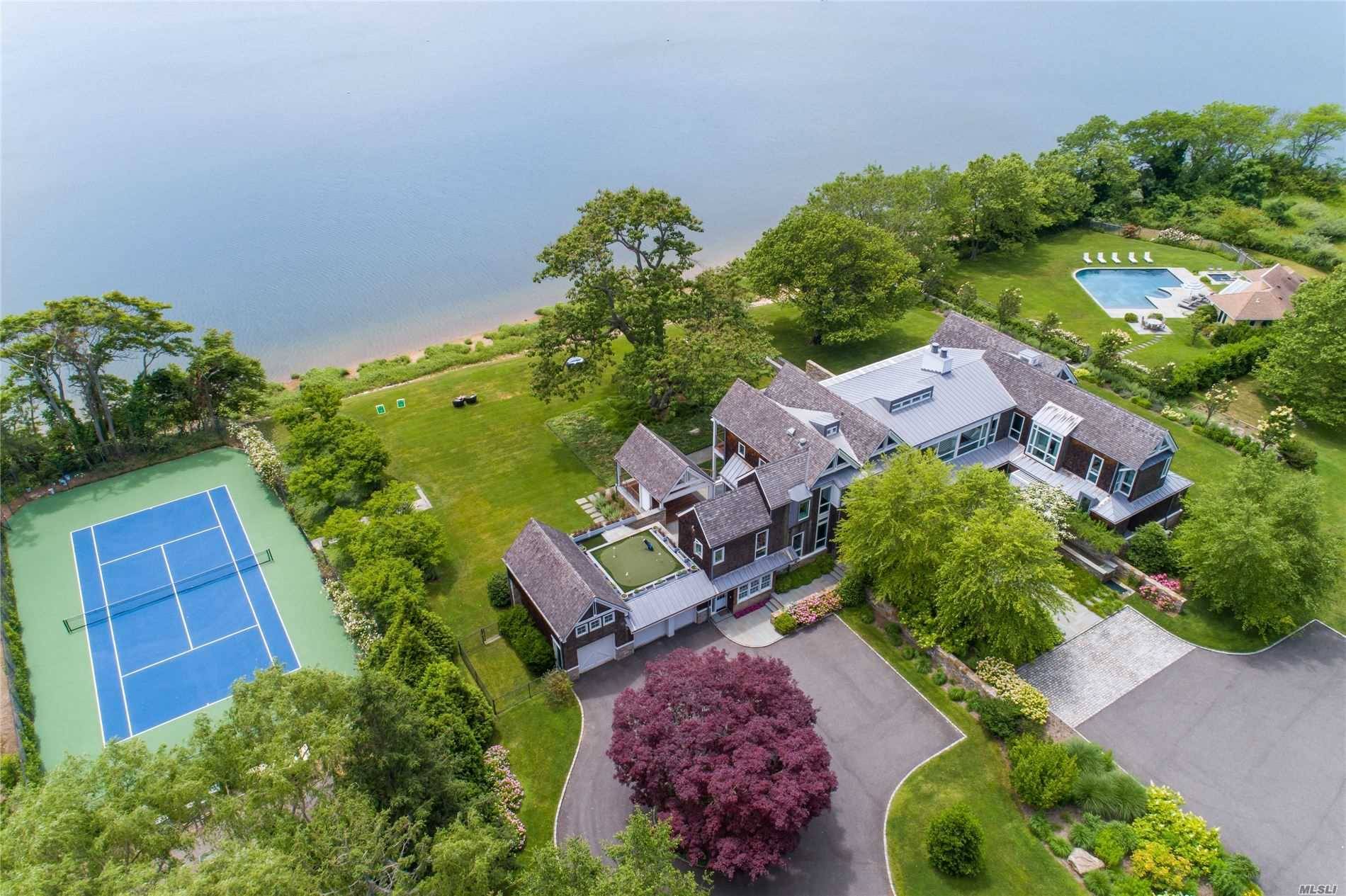 SPECTACULAR 8. 71 WATERFRONT PROPERTY WITH NEARLY 1000 SQ.