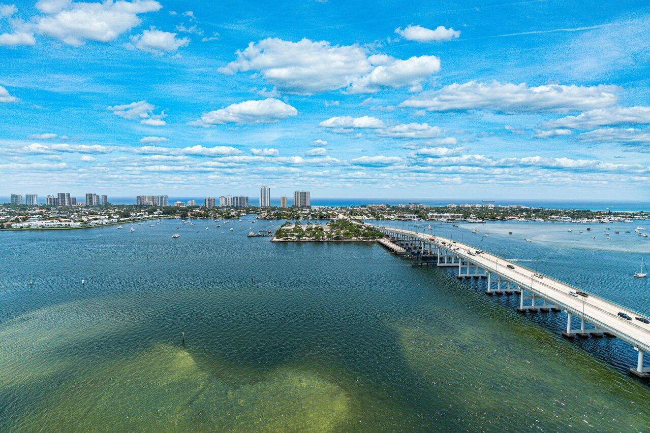 Bright, waterfront, fully furnished, 2 bedroom, 3 bathroom featuring a large terrace on the 21st floor with expanded eastern views of the Intracoastal to the ocean.