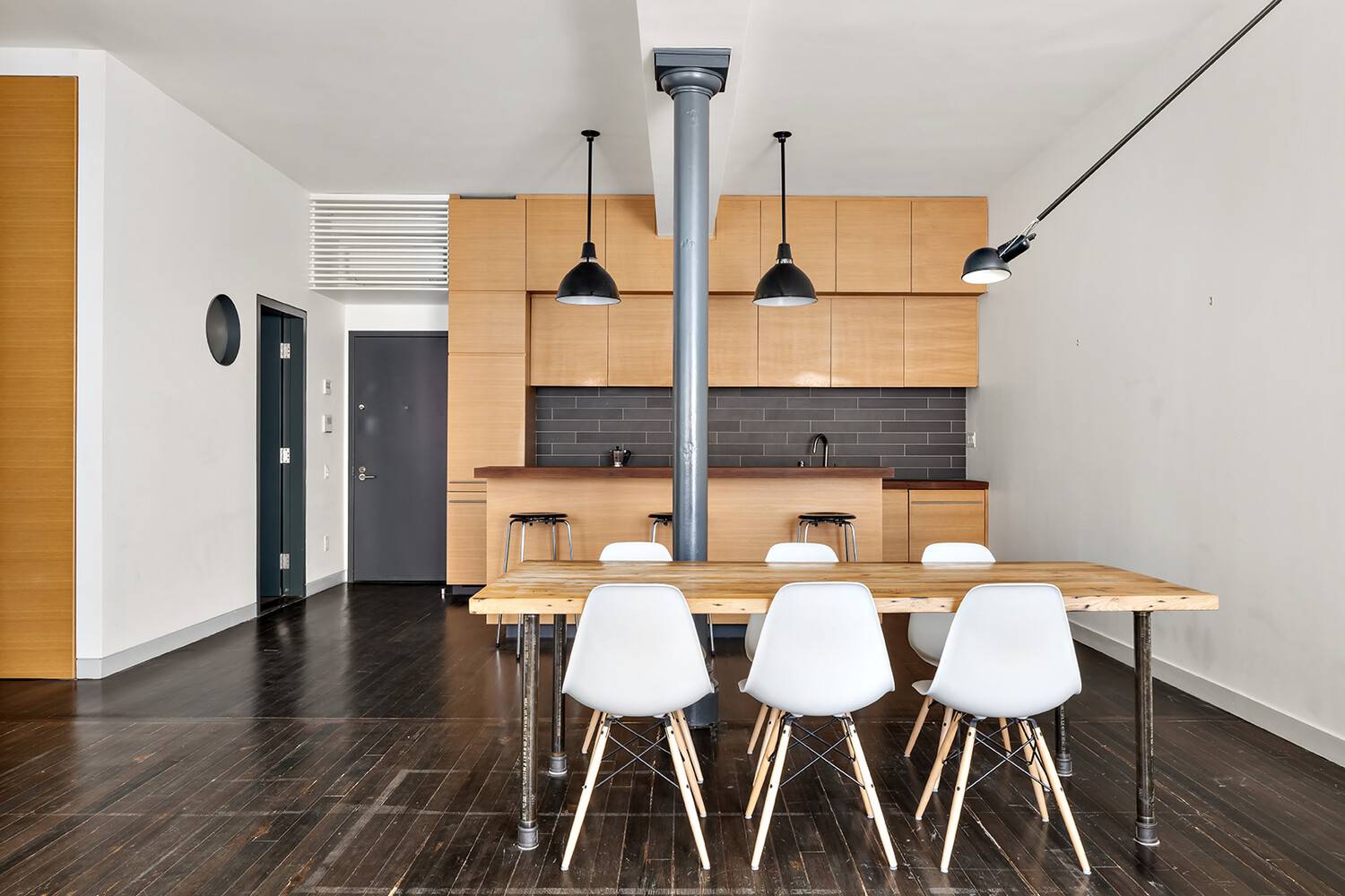 330 Broome Street enjoys exceptional privacy and an abundance of natural light.