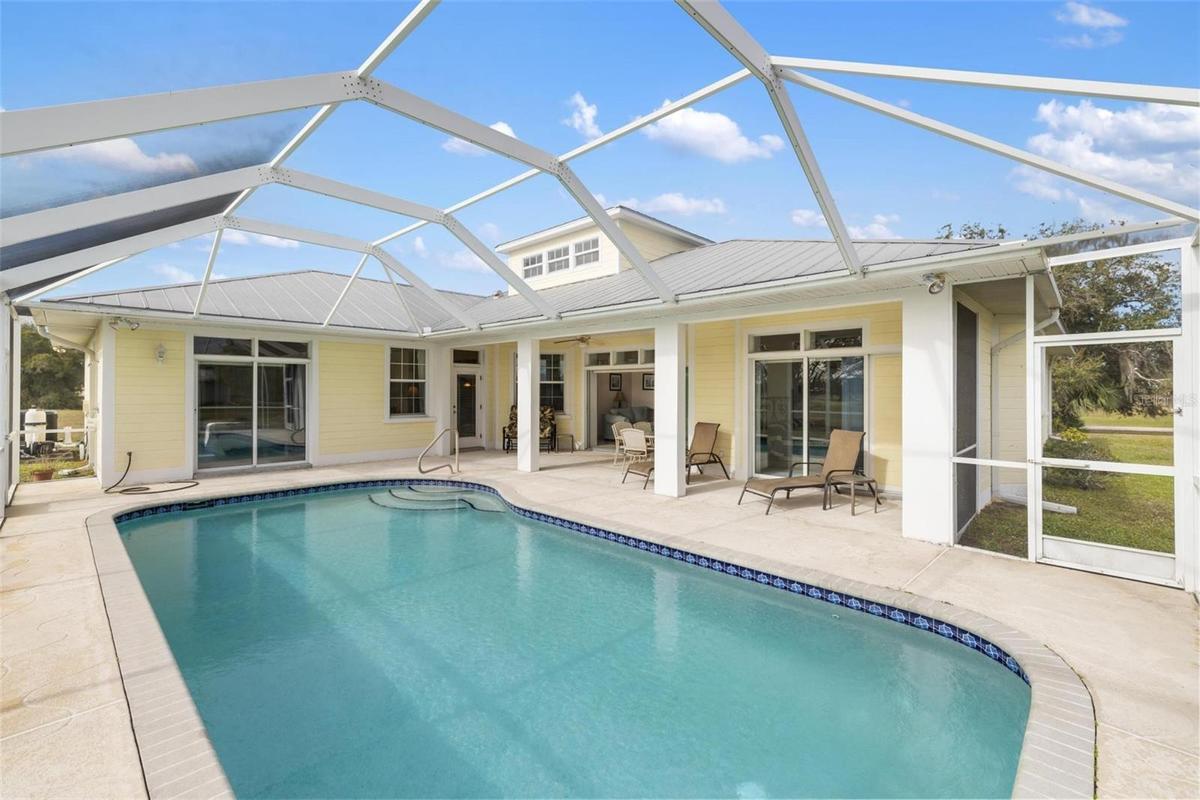 Pool and Lanai