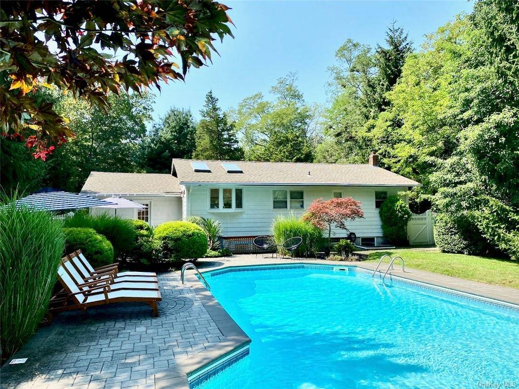 This stylishly decorated ranch home in Springs, NY, is move in ready for your summer in The Hamptons.