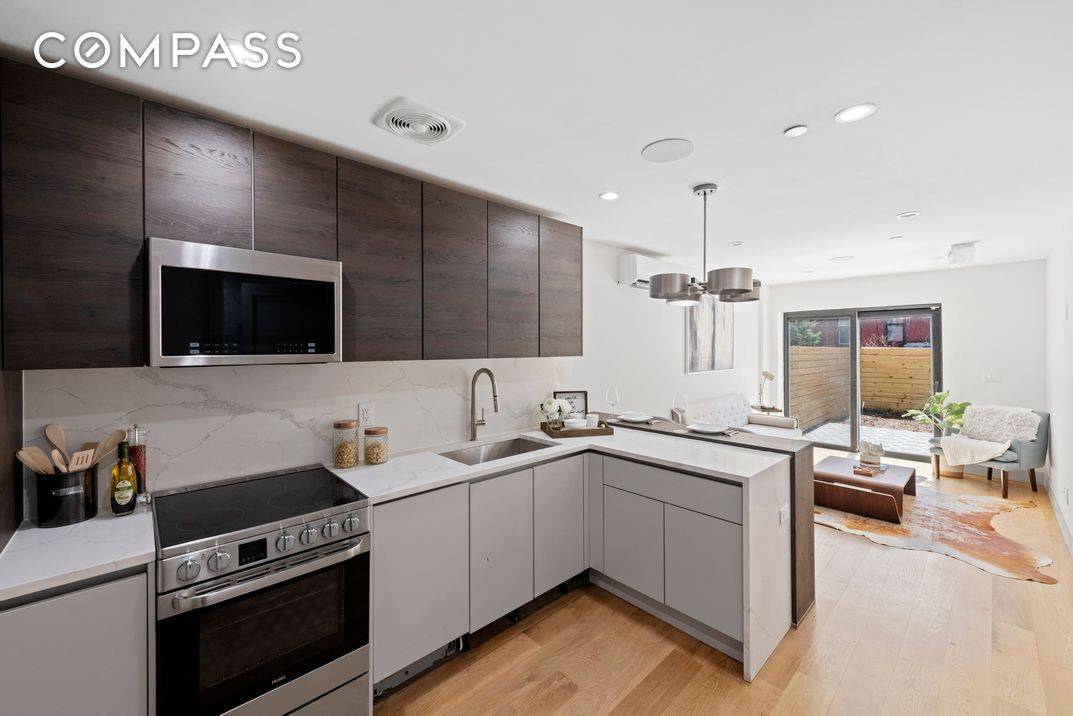 Effortless designer style combines with exceptional private outdoor space in this stunning one bedroom, one bathroom showplace in a boutique new construction Bed Stuy condominium.