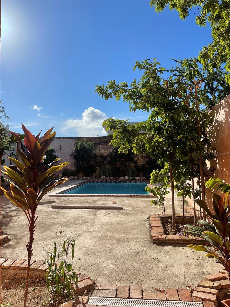 Pool area