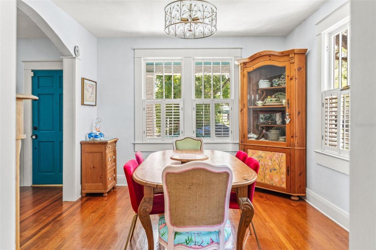 Gracious dining room