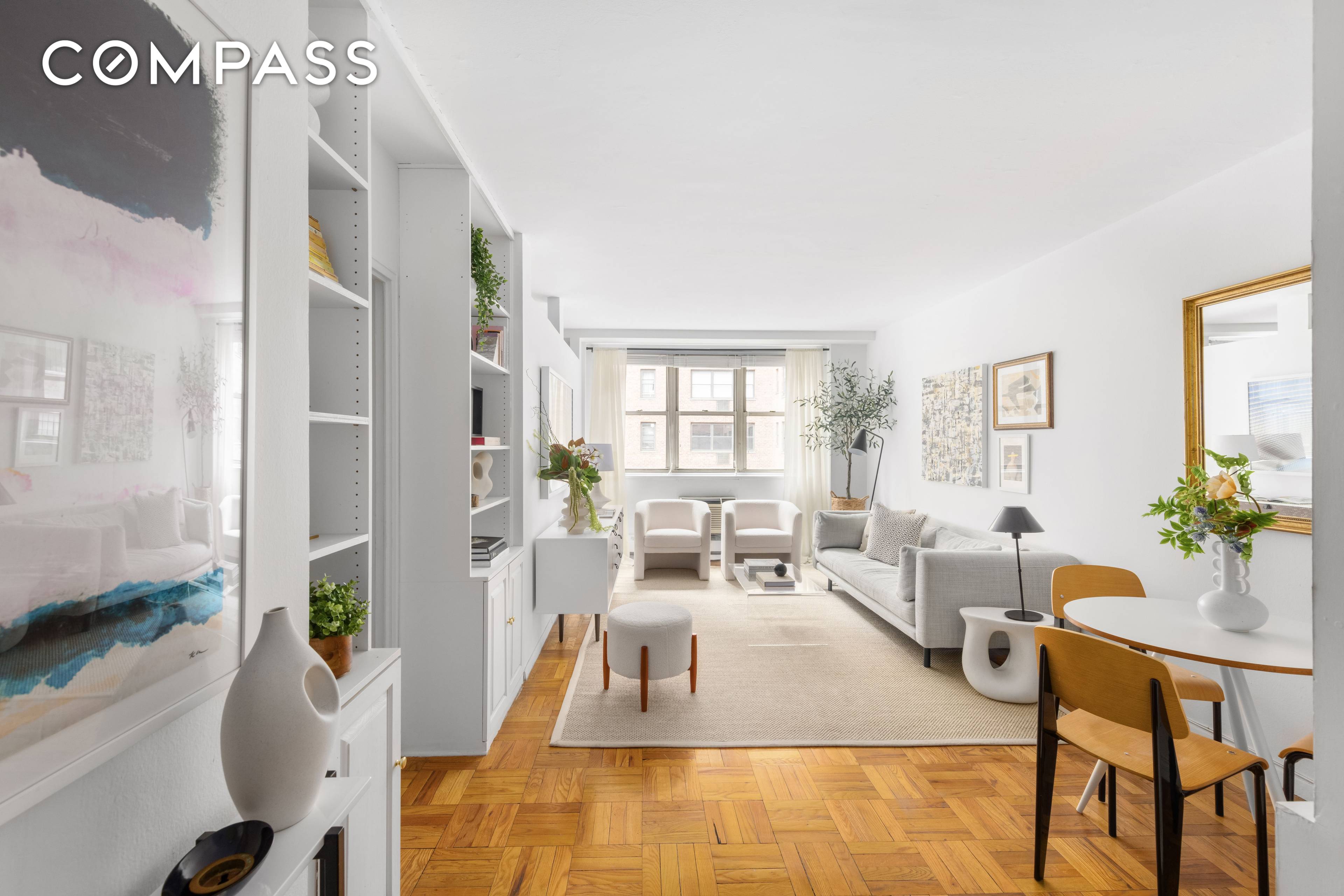 Come home to this beautiful one bedroom at the exclusive Randall House, an impeccably maintained full service building in prime Greenwich Village !