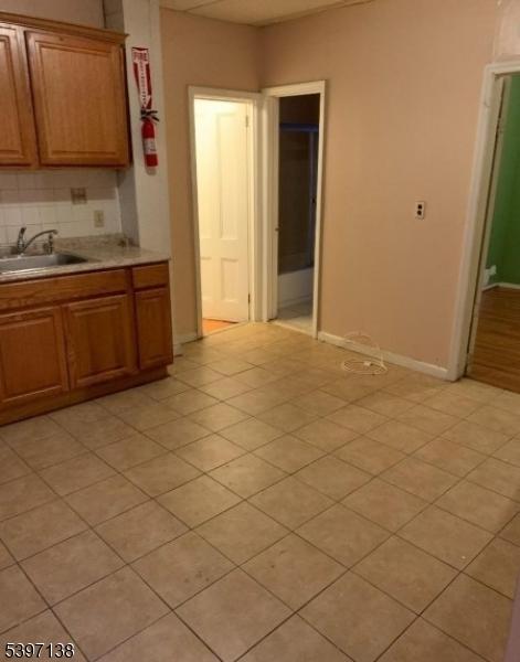 1st floor kitchen