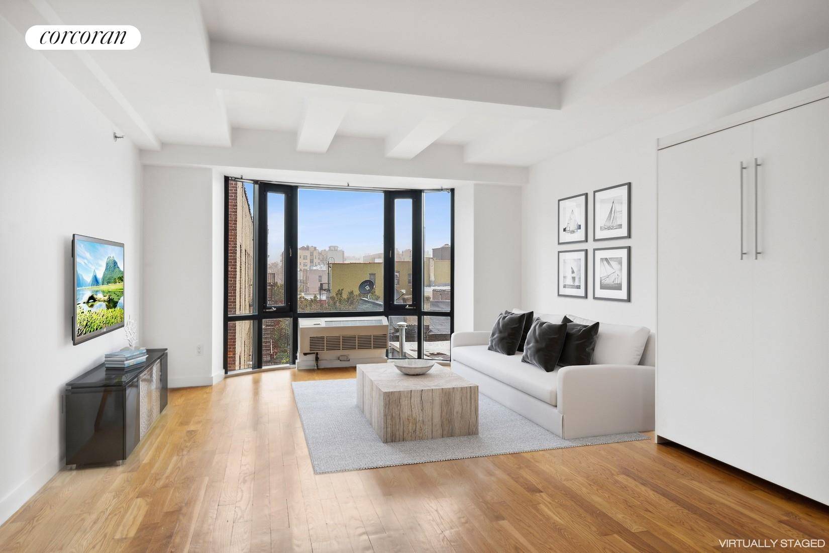 PRICED TO SELL Welcome to this bright, spacious studio 4D at the Santorini Condominium, ideally located in the heart of Astoria, only 3 subway stops from Manhattan.