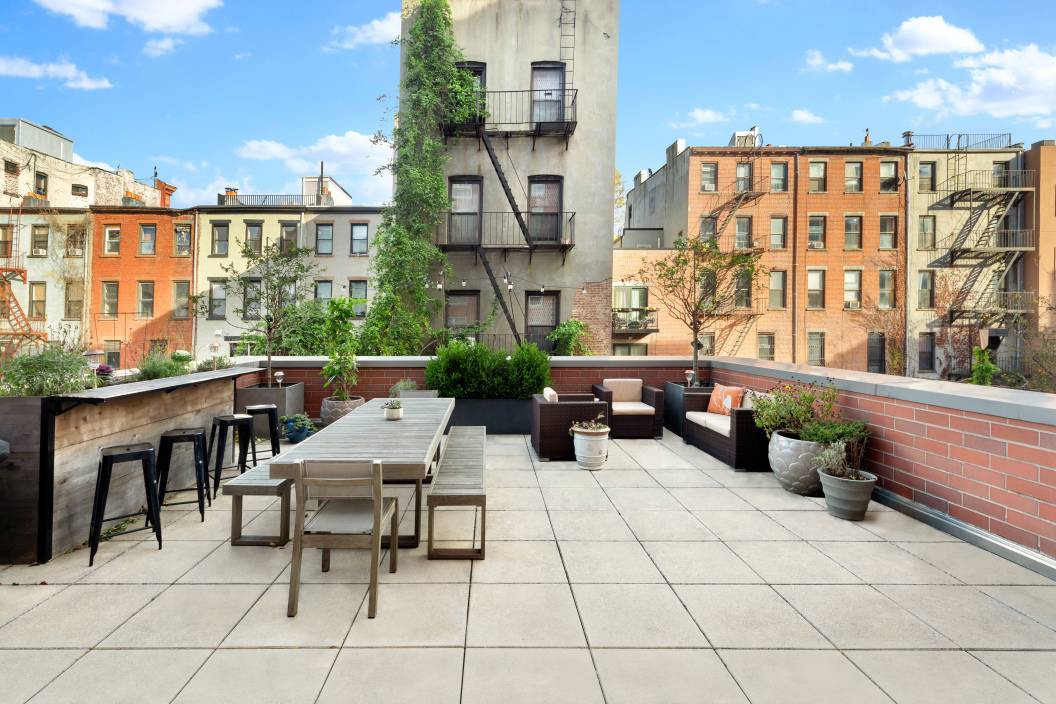 Welcome to your urban oasis in Clinton Hill !
