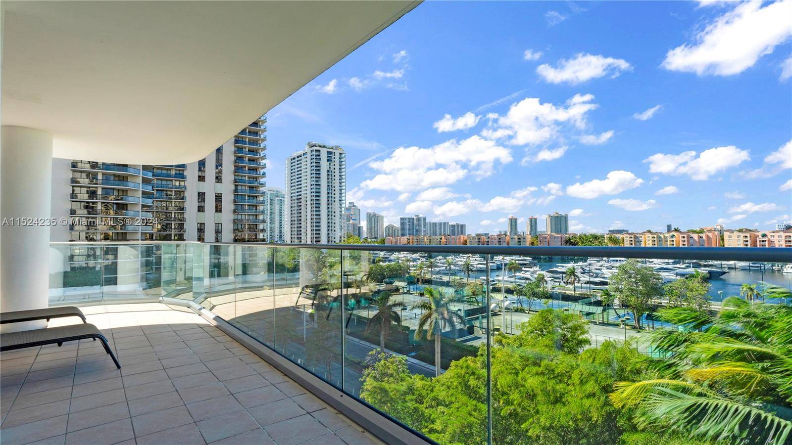 This beautiful corner unit stands as the epitome of value within Turnberry's esteemed domain.