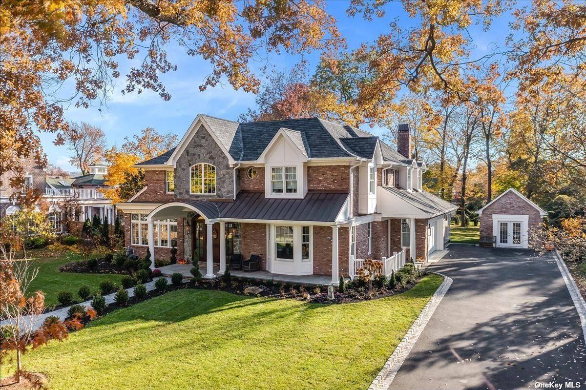 Built with the quality of a Manhattan skyscraper, this beautiful brick amp ; stone colonial in the heart of Manhasset has a Mahogany front door, plus steel beam construction and ...