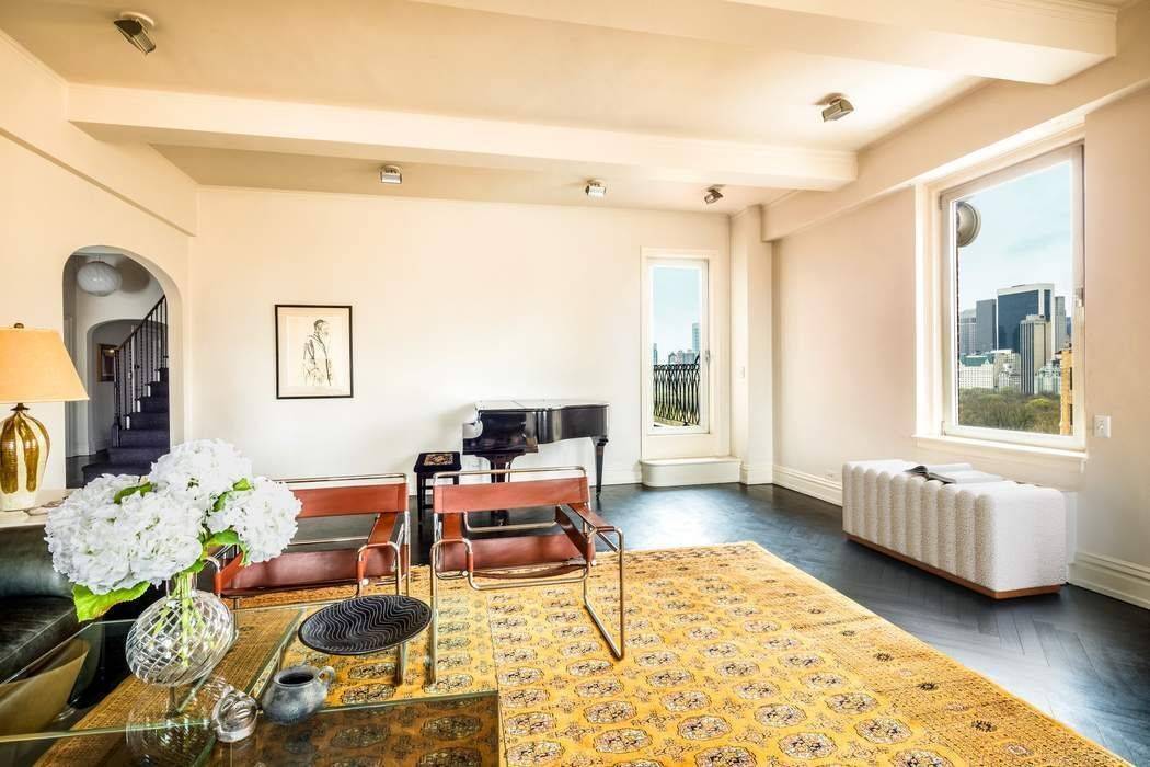 An expansive light filled aerie, Apartment 16 17A is a dramatic, 3, 825 square foot terraced duplex perched high atop one of Central Park West s preeminent prewar cooperatives.