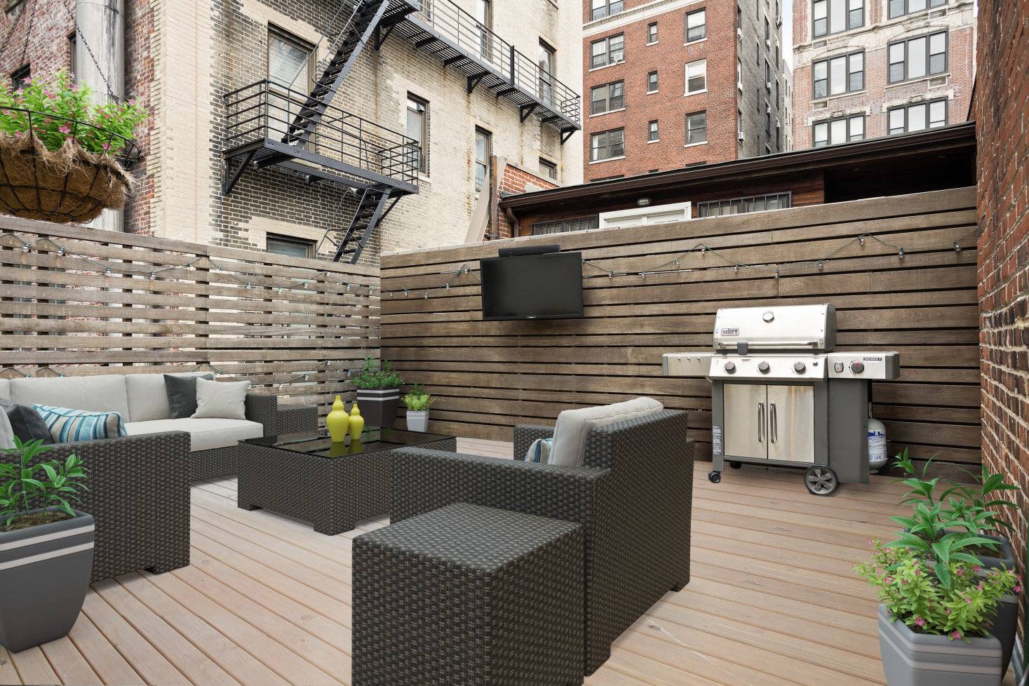 YOUR VERY OWN SLICE OF PARADISE IN THE THE HEART OF THE UWS !