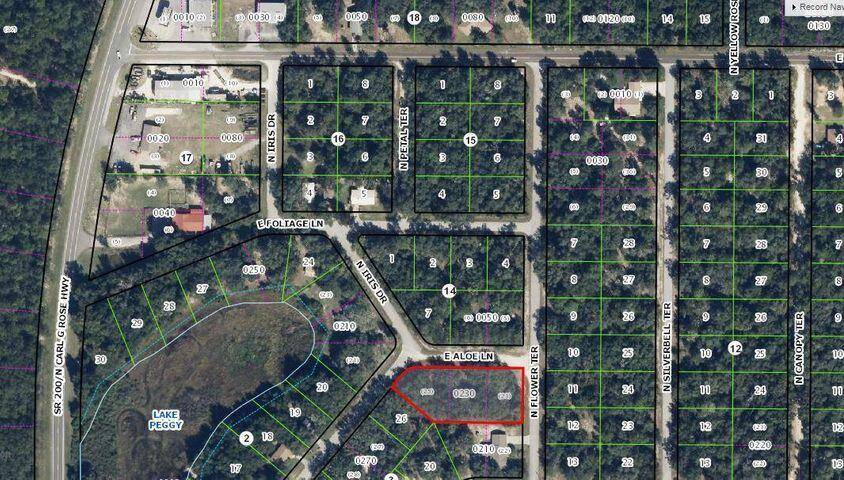 Desirable lot available in Hernando, it has easy quick access to the main roads.