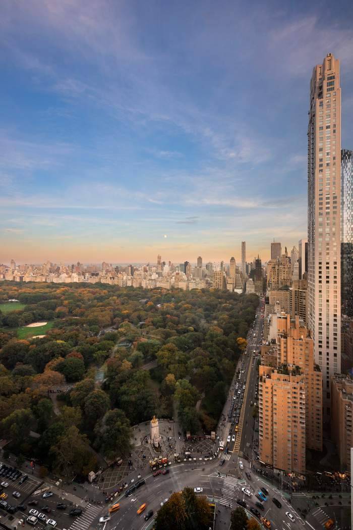 Dramatic Park Views Rarely available, 57 B a large corner apartment has all of the principal rooms high above Central Park with 1830 sq ft.