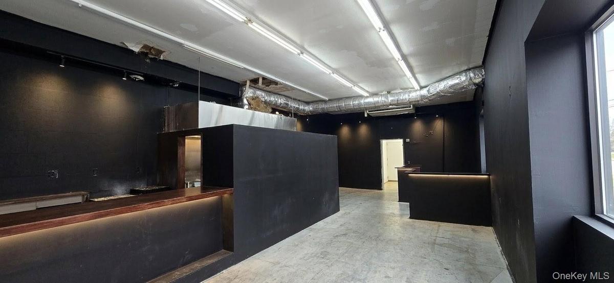 1st Floor Retails Space