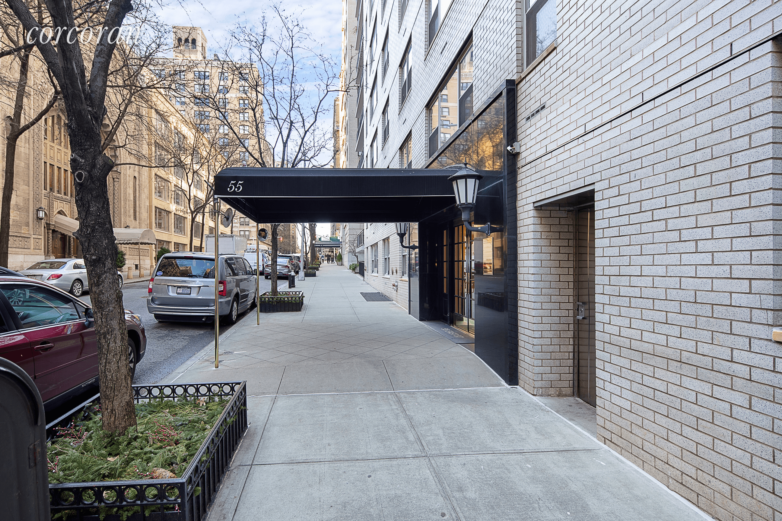 LOW MAINTENANCE ! Ground floor medical suite available at 55 East 87th Street, a full service cooperative with doorman and prime location off Madison Avenue on a beautiful tree lined ...