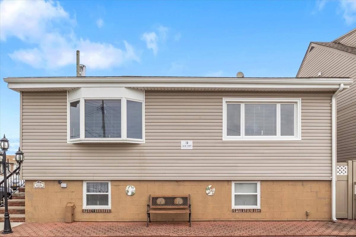 Welcome Home ! If you're a Gerritsen Beach lover this is the ideal property you're looking for.
