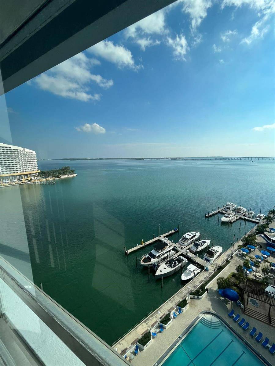 This stunning 2BD 2BA unit in the Brickell neighborhood includes water and light in the price.