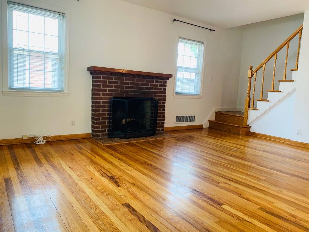4 Bedroom 1. 5 Baths 2975 mo Newly Renovated House in Bayside, Queens with Large LandscapedBackyard and Private DrivewayVirtual Tour Upon Request !