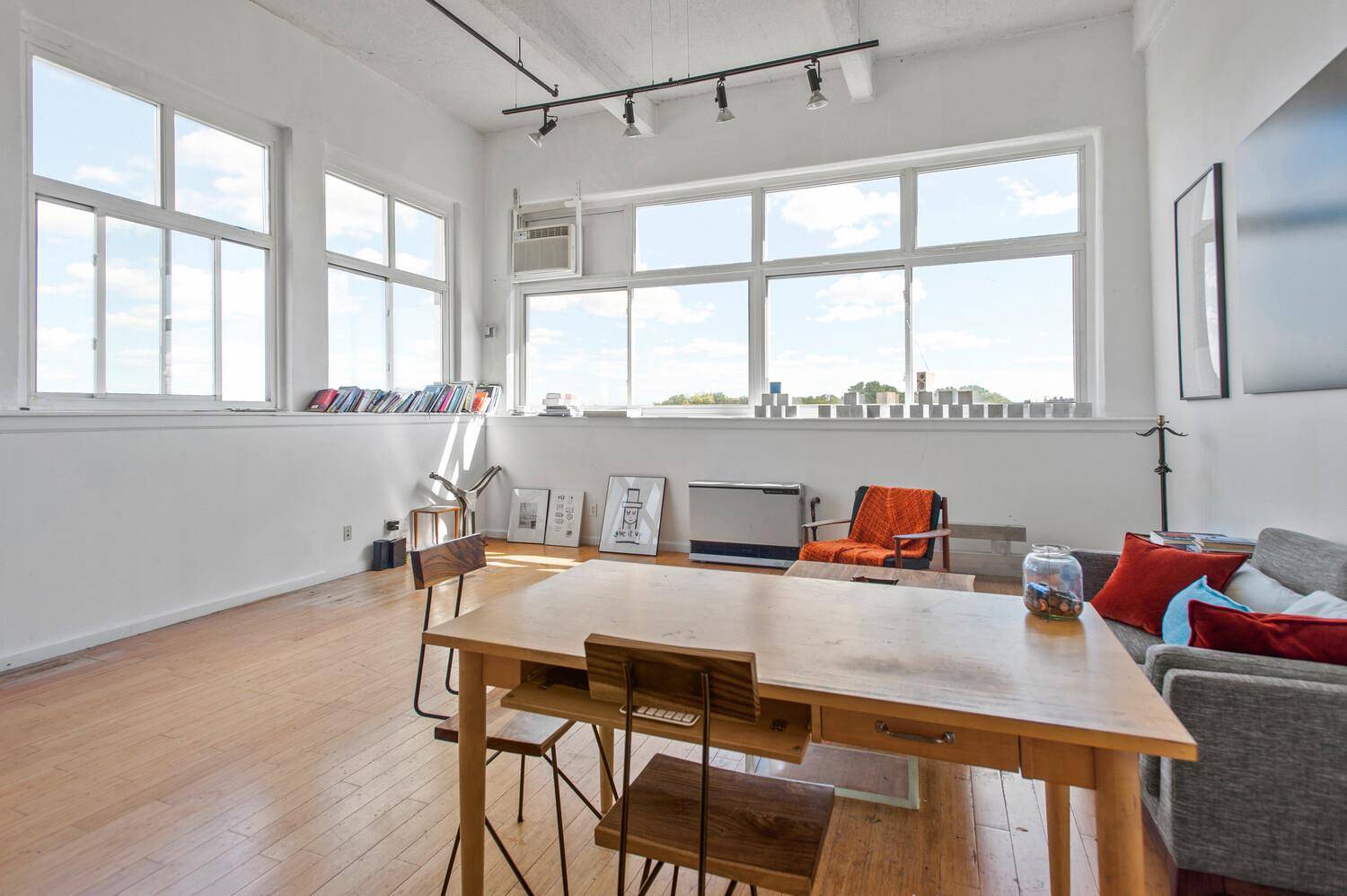 Don't miss this exciting opportunity to craft a dramatic Brooklyn corner penthouse within the bones of an expansive true artist's studio loft in exciting Greenpoint.