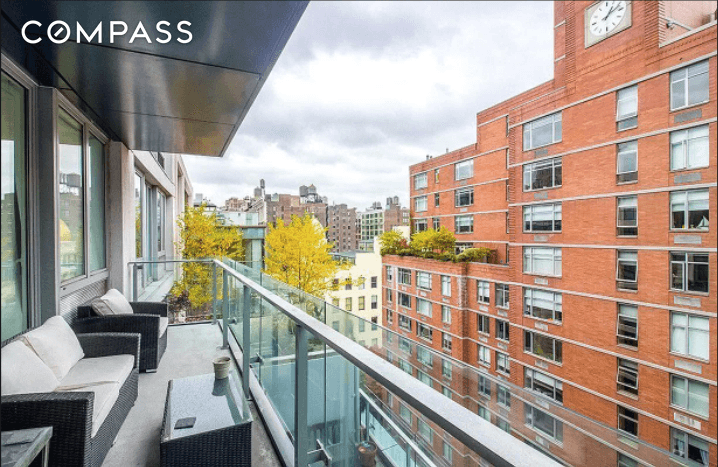 Residence 11B is a split two bedroom, two amp ; one half bathroom with tremendous light, city views and a private South facing terrace.