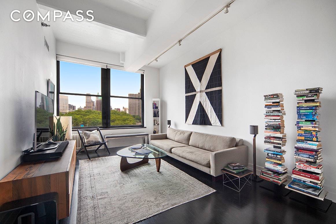 Enjoy ideal Dumbo living in this spacious and bright oversized one bedroom loft in one of the neighborhood's premier luxury condominium buildings.