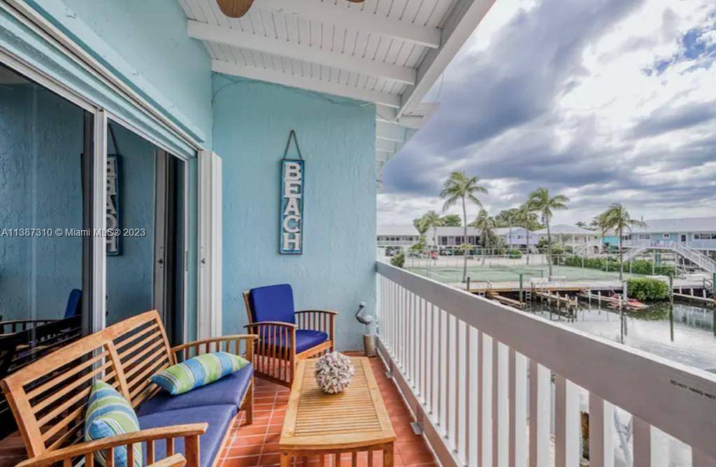 Gorgeous Key Largo Townhome centrally located with ocean access.