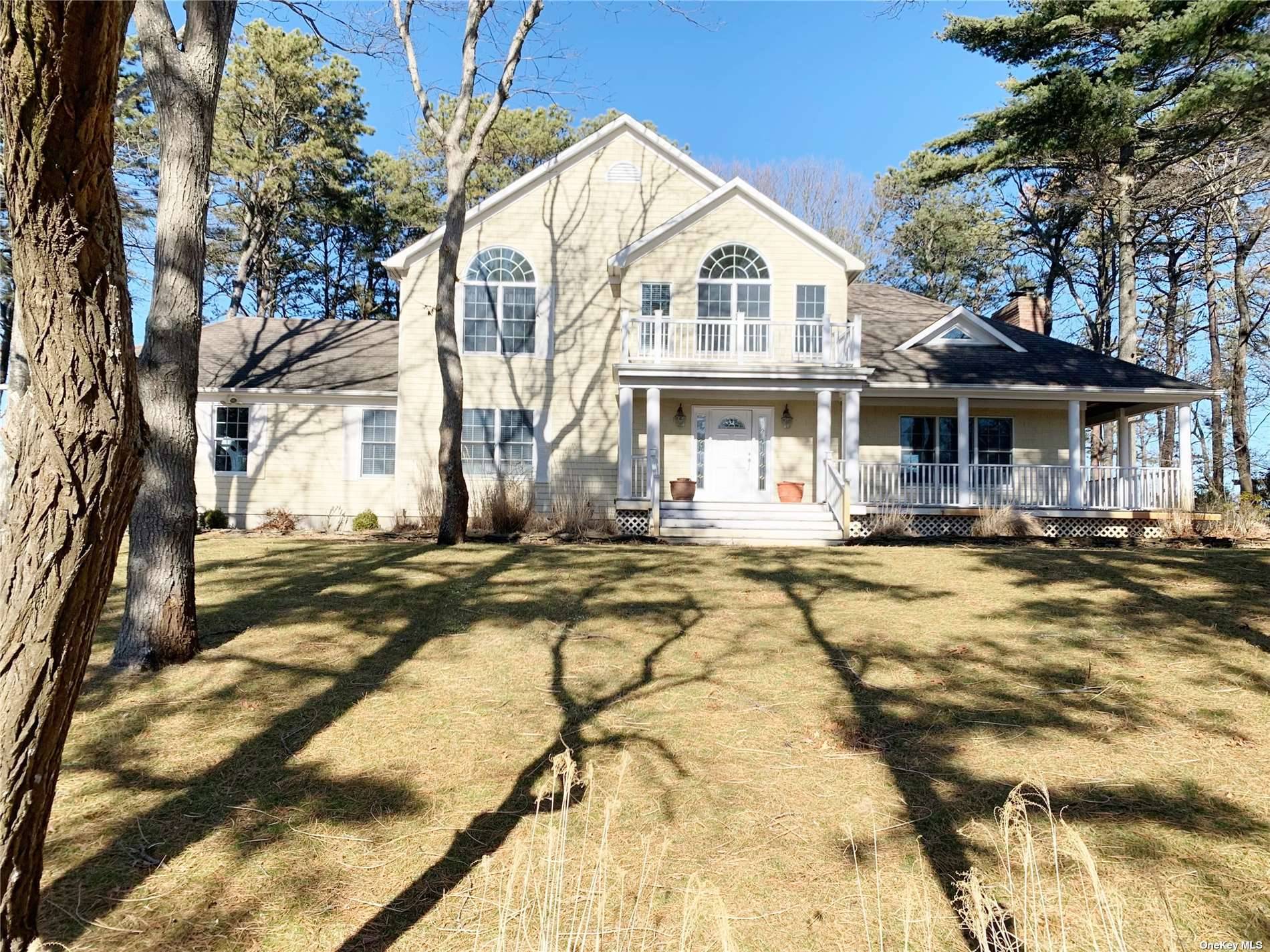 Hampton Bays Rental Get your peace and quiet here.