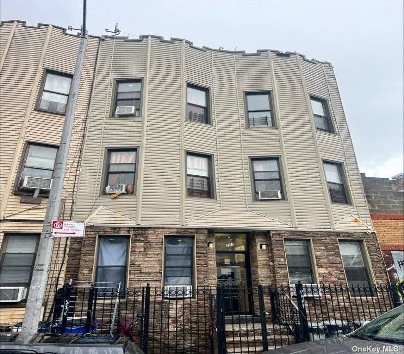 Welcome to 289 Bleecker St a meticulously maintained 6 family residence located in the heart of vibrant Bushwick.