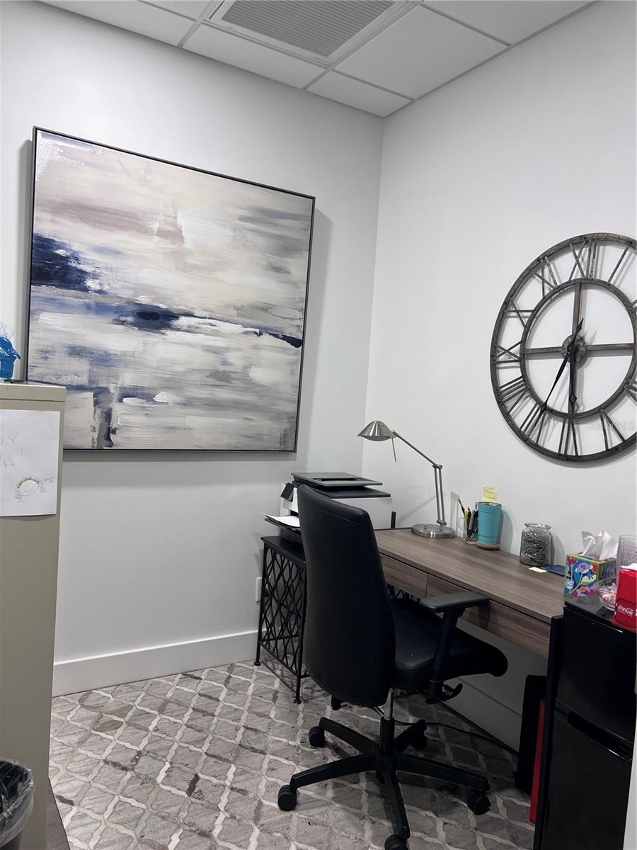 Suite 101 Small admin office