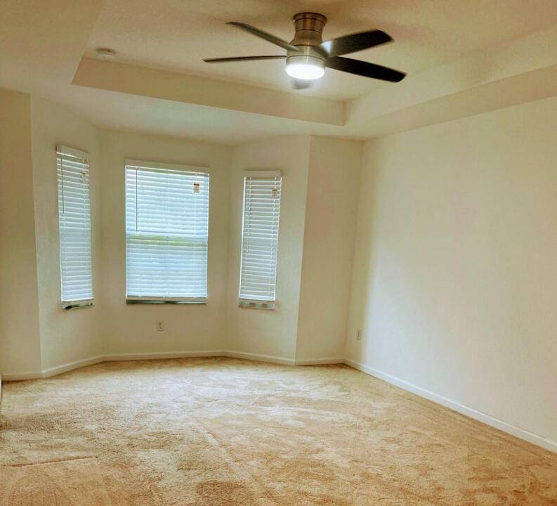 This beautiful newer townhome is centrally located only a 10 minute drive to Downtown Lake Worth, schools, shopping, dining, and Palm Beach International Airport.