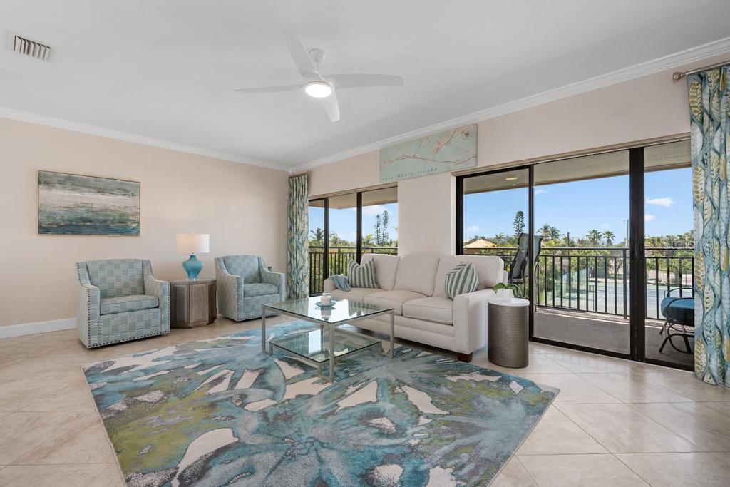 Living room with sliding doors to the large covered lanai