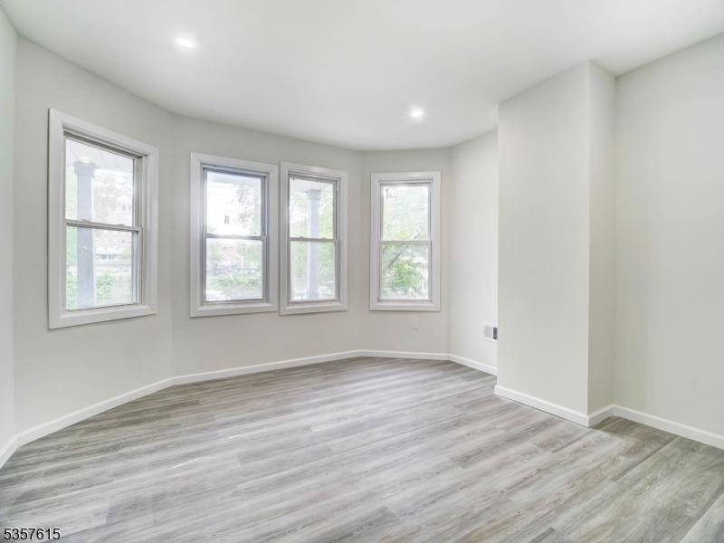 1st Flr Bedroom