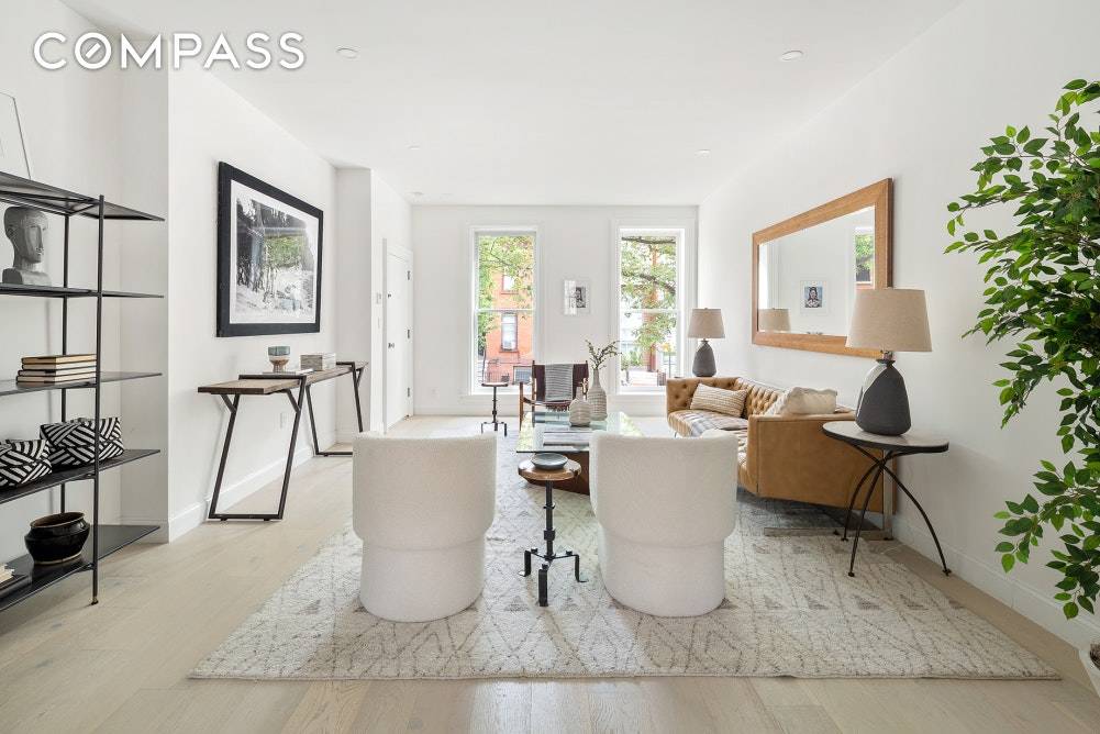 Welcome to Carroll Gardens newest boutique condominium at 434 Union Street where unparalleled quality and craftsmanship of these three luxury residences pairs with exceptional style and beautiful interiors.