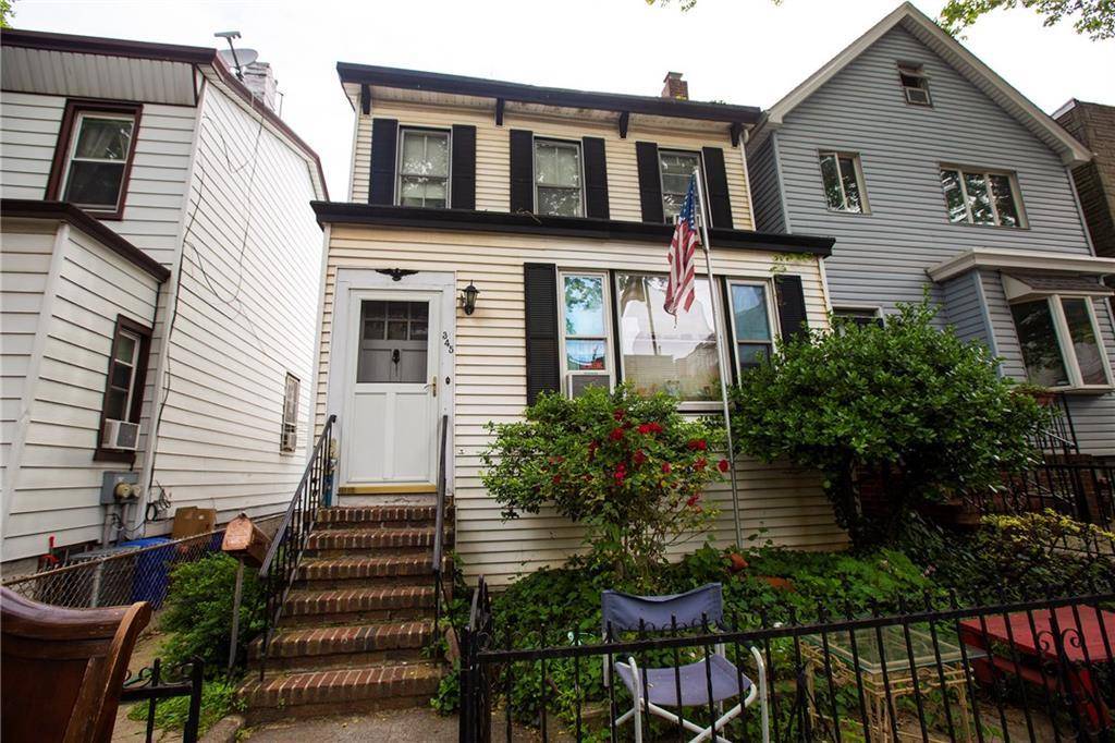 HEART OF BAY RIDGE FULLY DETACHED SINGLE FAMILY HOME ON A LARGE 25x110 LOT IN ONE OF BROOKLYN'S MOST PREMIER NEIGHBORHOODS, SURROUNDED BY ALL THE FINEST AMENITIES ONE COULD WANT.