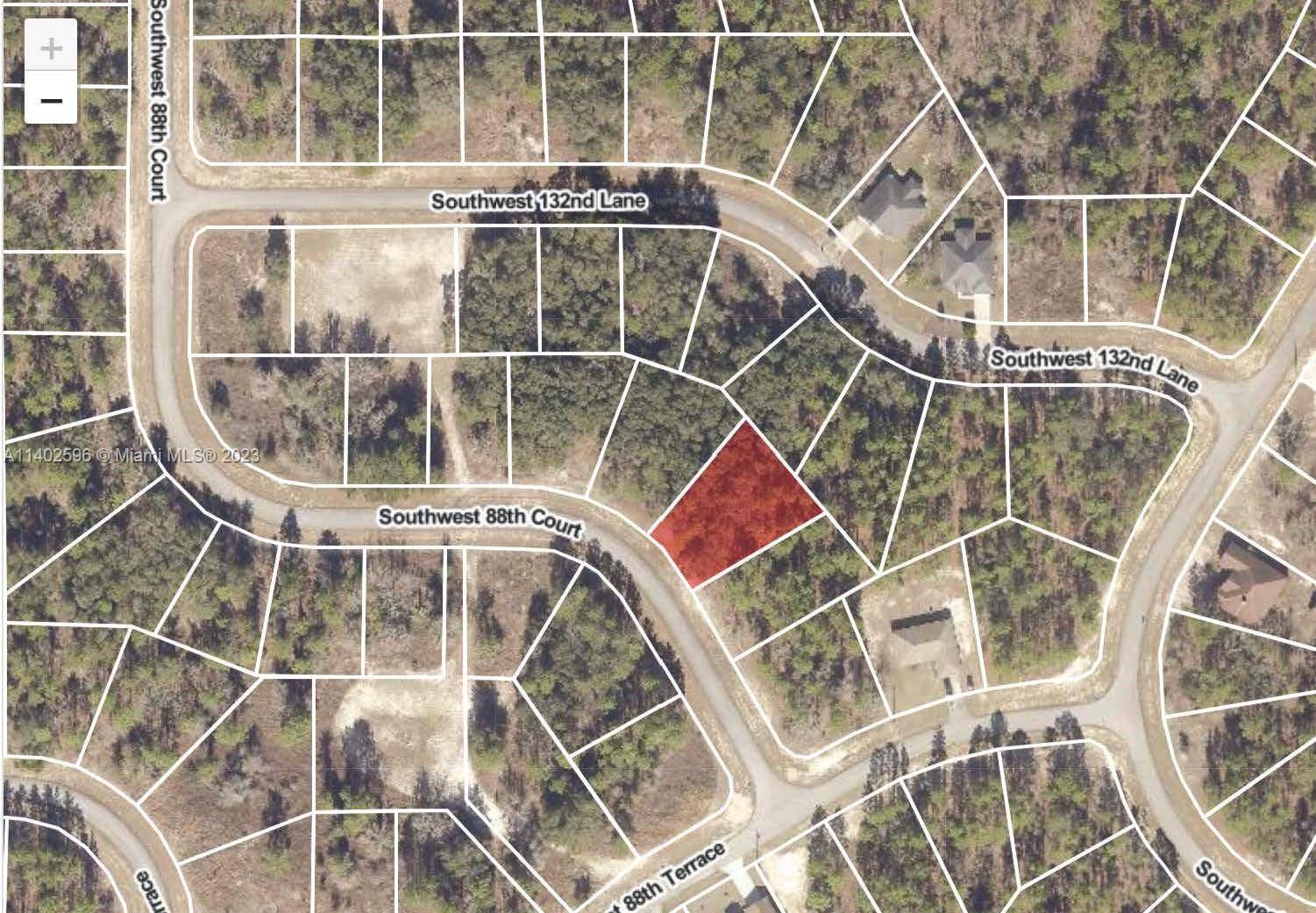 This prime piece of vacant land is located in one of the most desirable areas of Dunnellon Ocala.