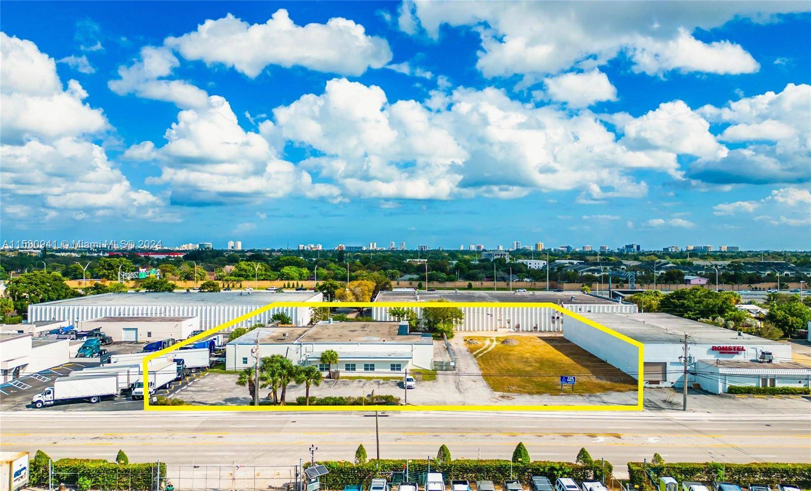 Proud to present a prime industrial property that seamlessly blends functionality with versatility.